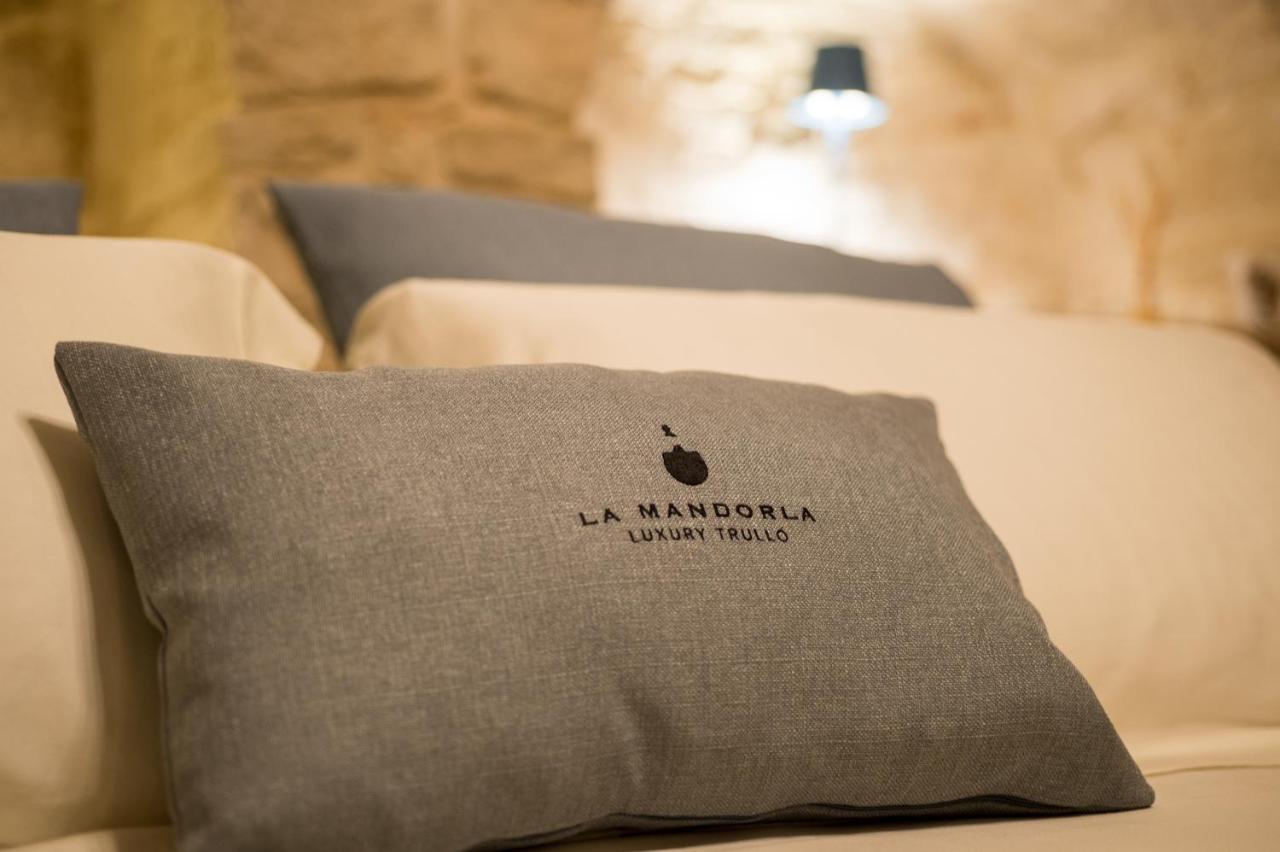 La Mandorla Luxury Trullo Bed & Breakfast Alberobello Exterior photo
