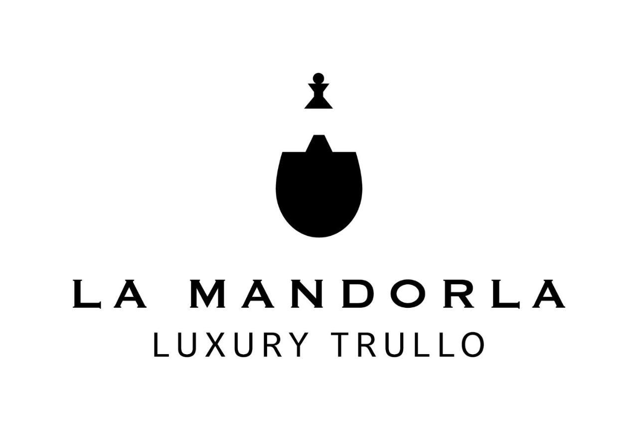 La Mandorla Luxury Trullo Bed & Breakfast Alberobello Exterior photo