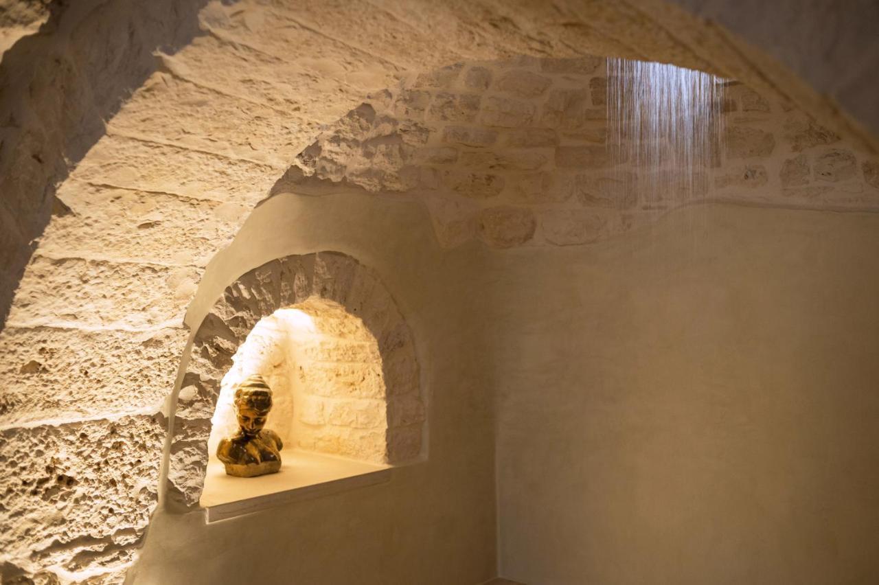 La Mandorla Luxury Trullo Bed & Breakfast Alberobello Exterior photo
